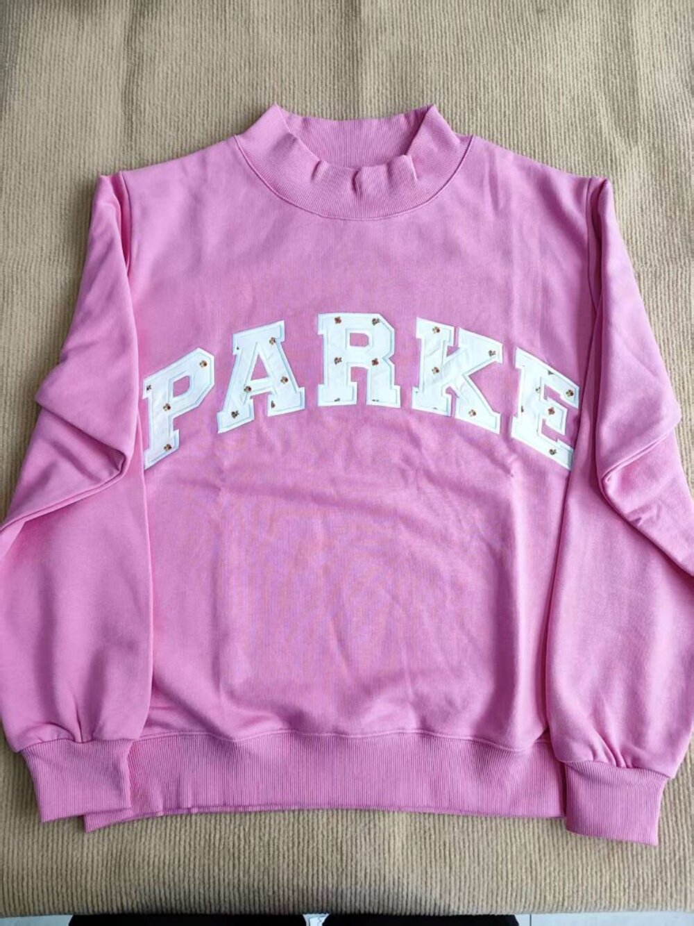 💖Size S/M PARKE Floral Applique Mock Neck Sweatshirt
